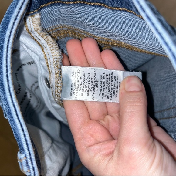 LOFT Double Tiered Raw Hem Curvy Skinny Jeans - Picture 9 of 9